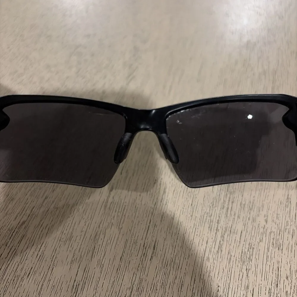 VTG OAKLEY FLAK 2.0 Sunglasses Black Frame PRIZM Polarized OO9188-01 59 12 133